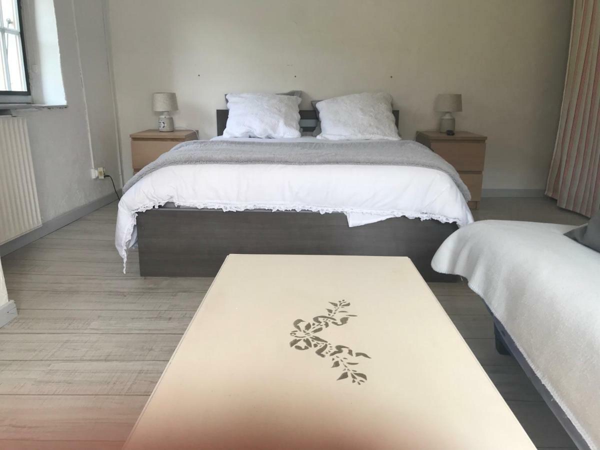 Le Regrimet Avec Parking Gratuit Et Prive Bed & Breakfast Lens-Lestang Exterior photo